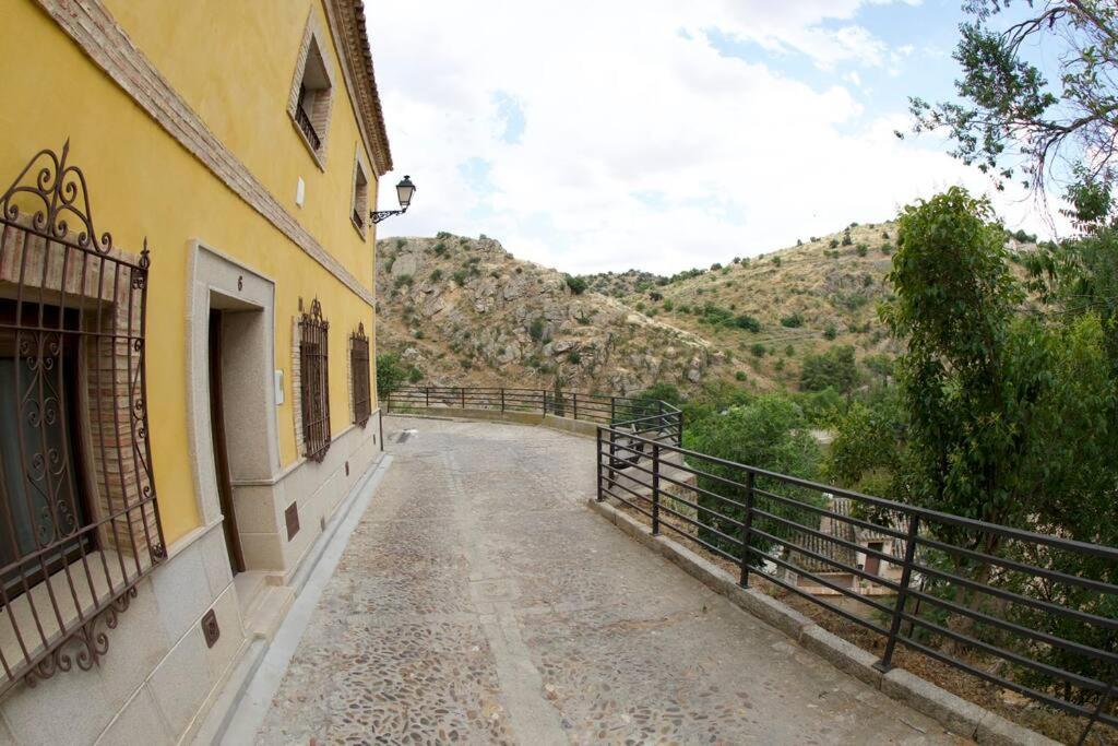 Apartamento Familiar En Toledo, Con 2 Dormitorios, Camas De Matrimonio, Ideal Ubicacion Y Fantasticas Vistas ภายนอก รูปภาพ
